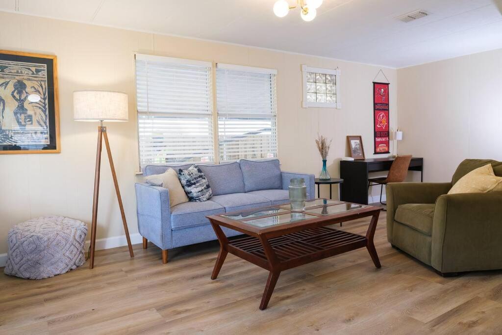 הוילה House Near Tampa Zoo And Busch Gardens, Free High Speed Wifi מראה חיצוני תמונה